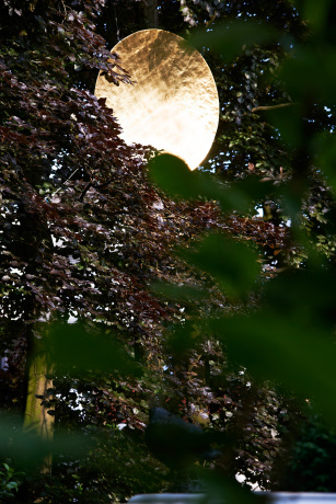 Tageslicht - Blattvergoldete Reflektorscheibe - Durchmesser 1400mm.