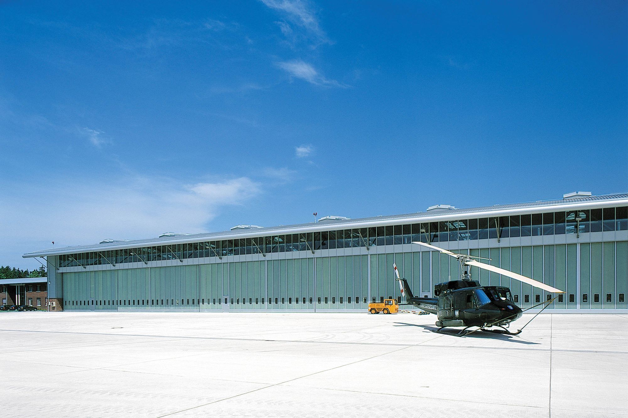 Hubschrauberflugplatz der BGS Fliegerstaffel Fuhlendorf (Fotos ©: Bernd Perlbach)