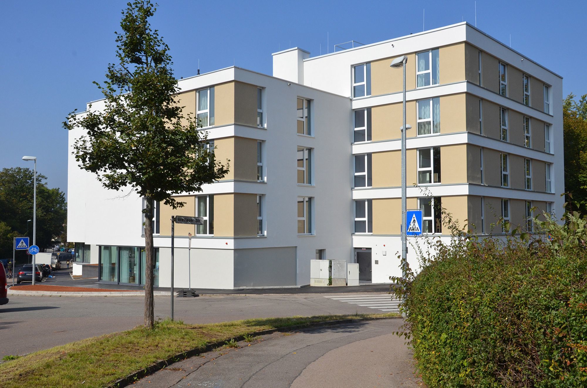 Städtische Pflegeheime Esslingen Am Neckar Pflegeheim Oberesslingen Pflegeheim Oberesslingen | Project GmbH, Esslingen / Architekten