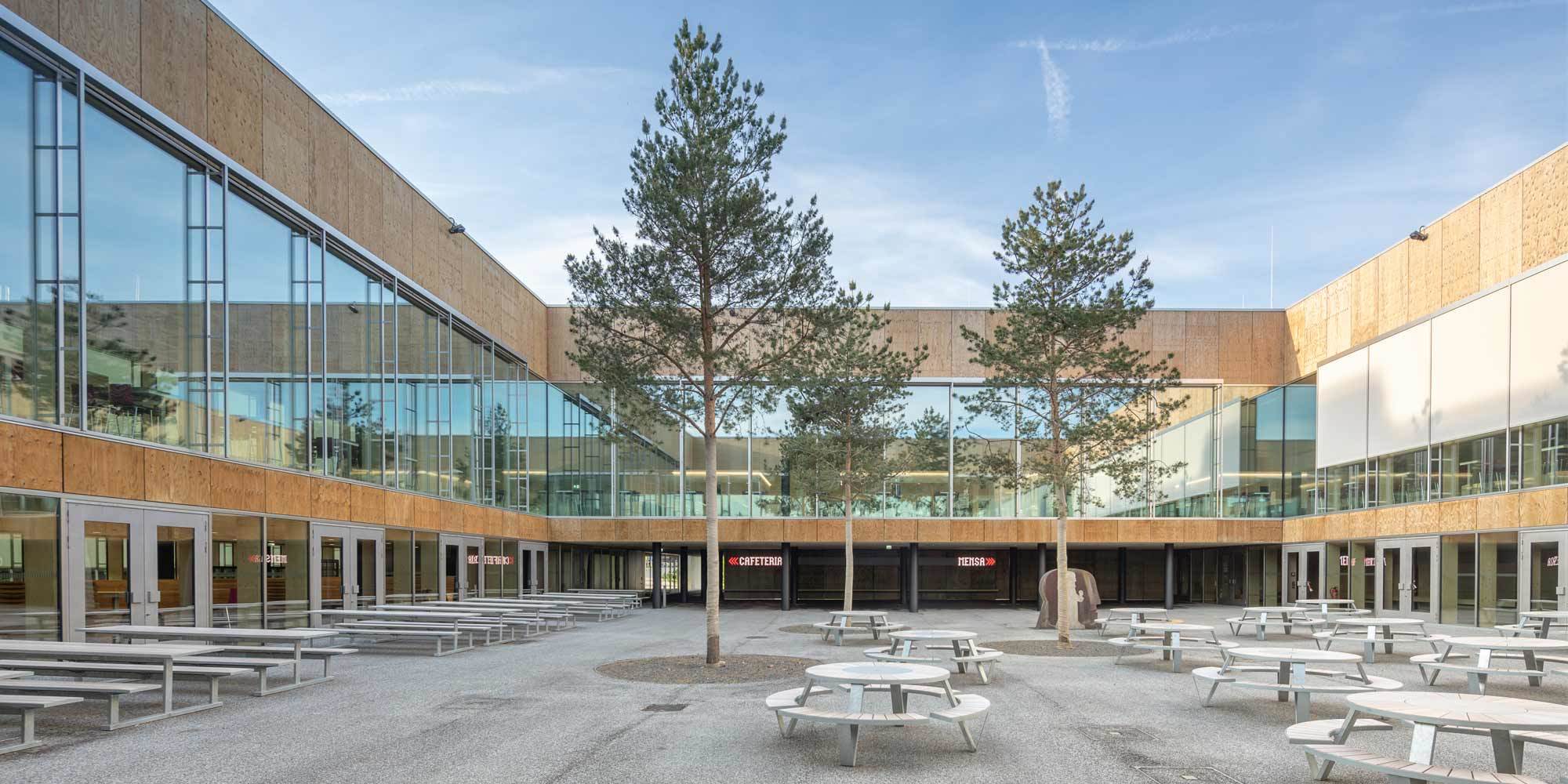 Garching Mensa Lohrer Hochrein Munchen Architekten Baunetz Architekten Profil Baunetz Architekten De