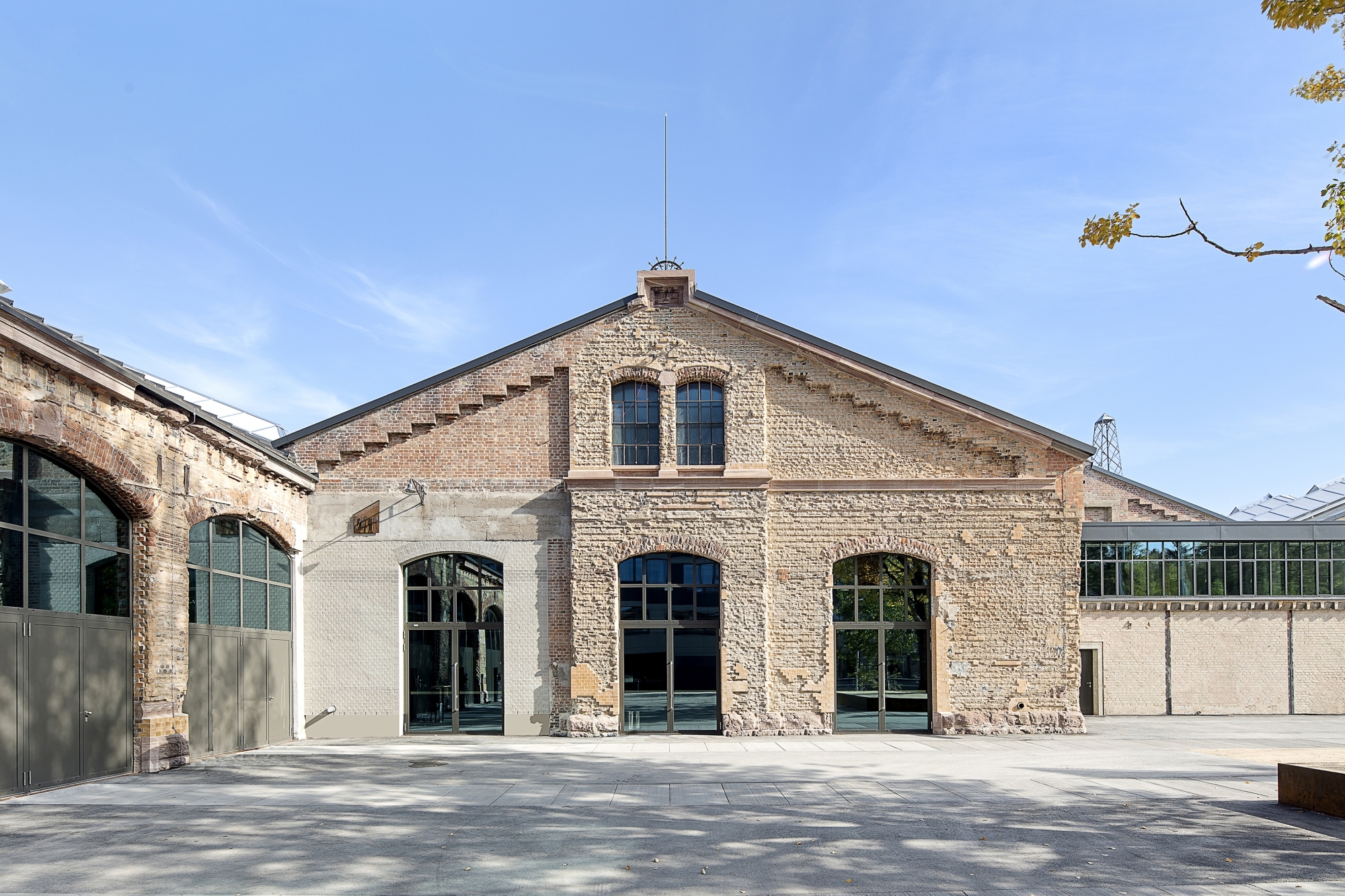 Wagenhallen Stuttgart. Eingang Kulturbetrieb, Foto: Daniel Stauch