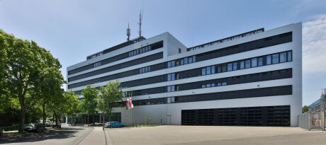 SUPERGELB ARCHITEKTEN
