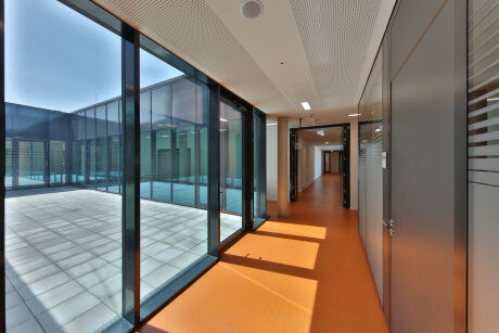 SUPERGELB ARCHITEKTEN