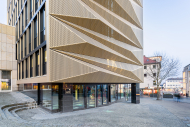 (Stefan Schilling) Eine Fassade mit außergewöhnlichen Details